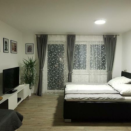 Ferienwohnung Pinsdorf Eksteriør billede